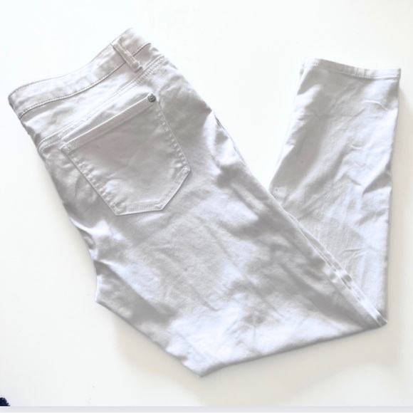 CELEBRITY optic white jeans- size: 11 - Picture 7 of 7
